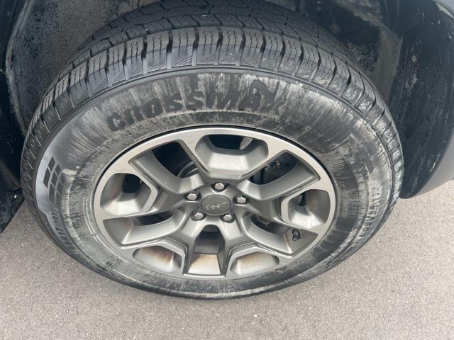 used 2020 Jeep Cherokee car, priced at $18,714