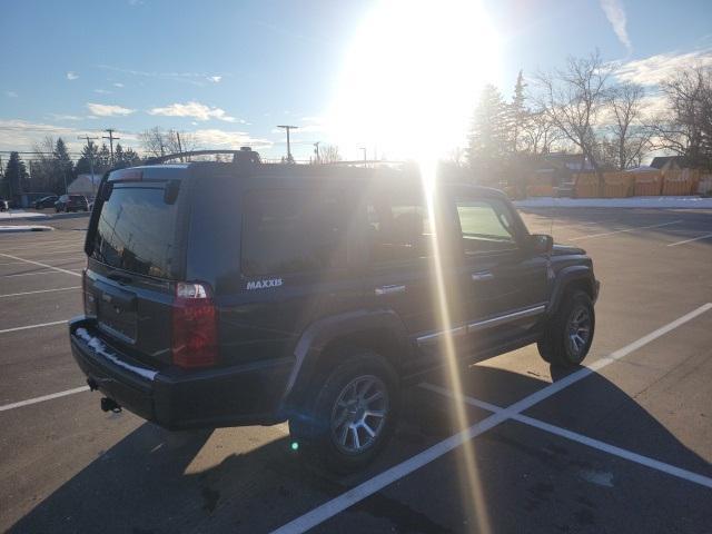 used 2010 Jeep Commander car, priced at $7,525