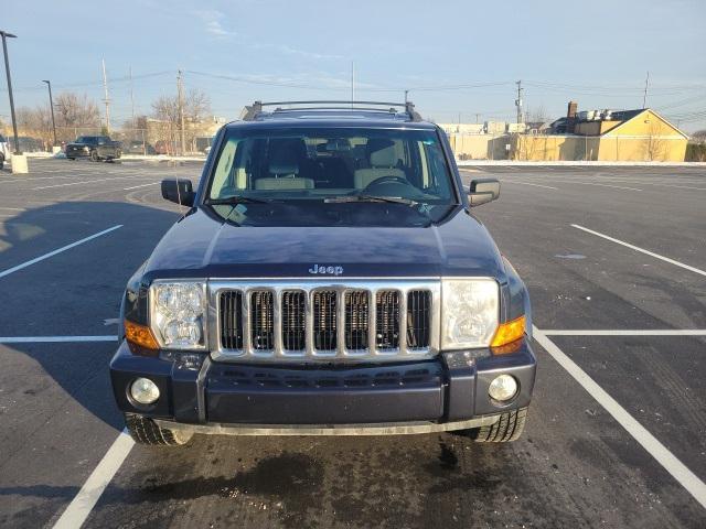 used 2010 Jeep Commander car, priced at $7,525