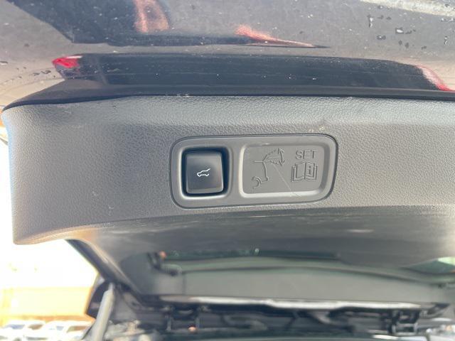 used 2022 Ford Expedition car, priced at $45,898