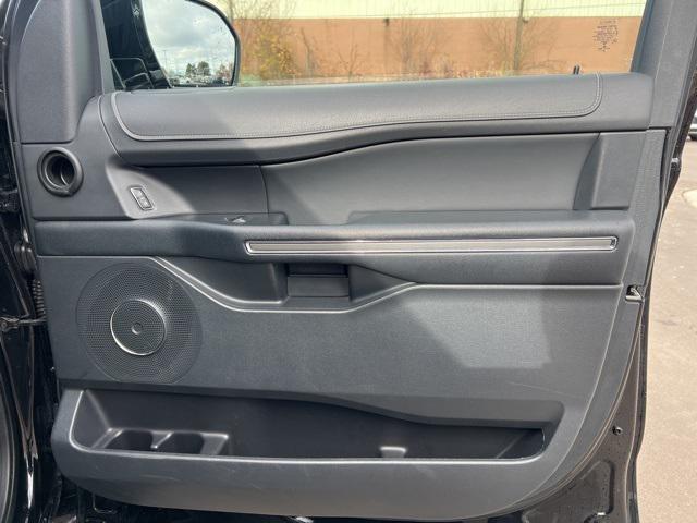 used 2022 Ford Expedition car, priced at $45,898