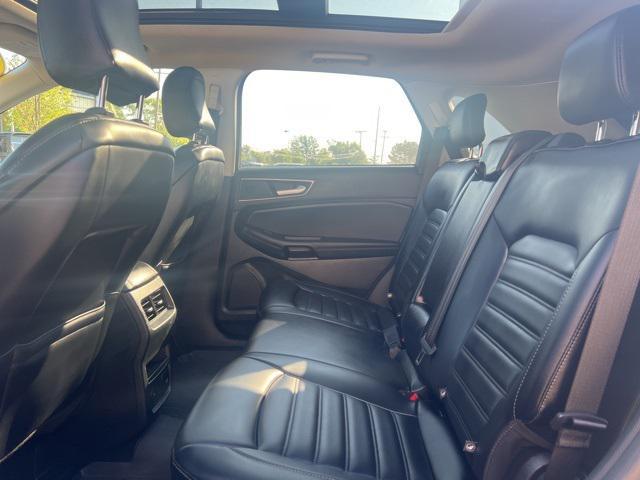 used 2024 Ford Edge car, priced at $29,569
