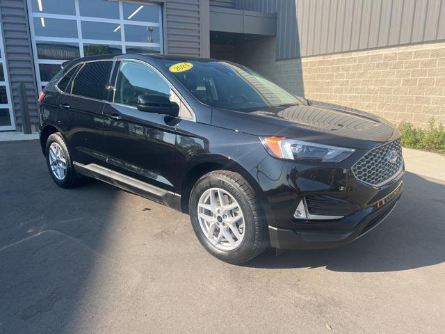used 2024 Ford Edge car, priced at $29,569