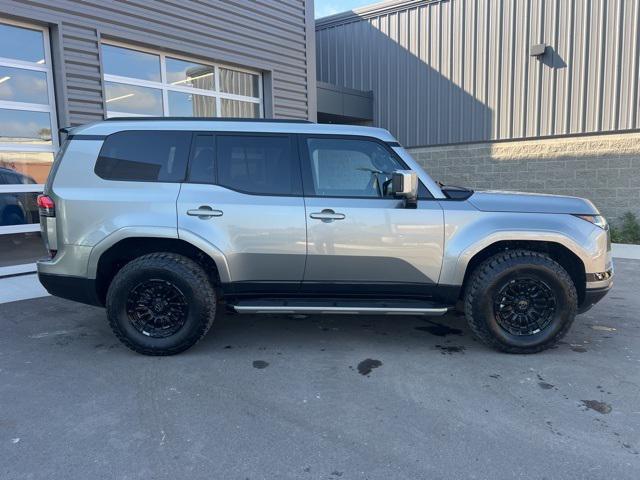 used 2025 Lexus GX 550 car, priced at $83,378