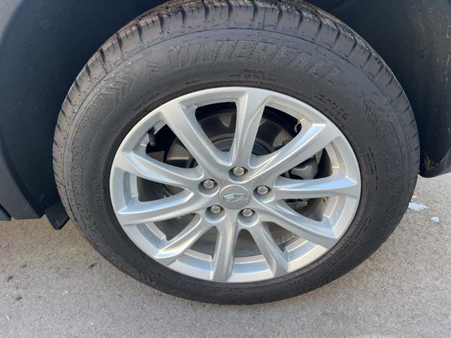 used 2022 Cadillac XT4 car, priced at $22,245