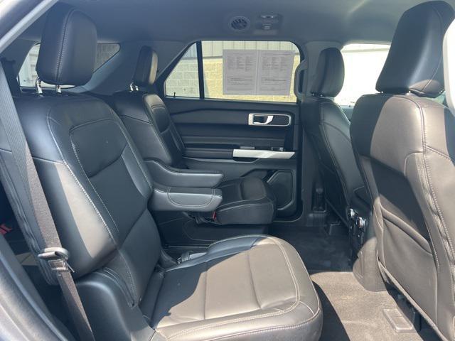 used 2022 Ford Explorer car, priced at $29,998