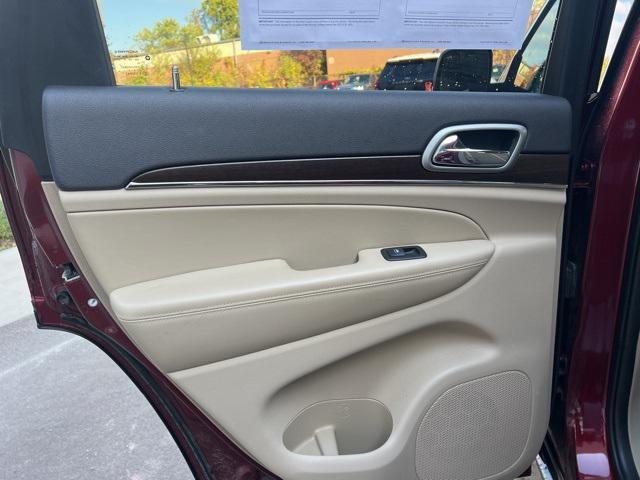 used 2018 Jeep Grand Cherokee car, priced at $16,645