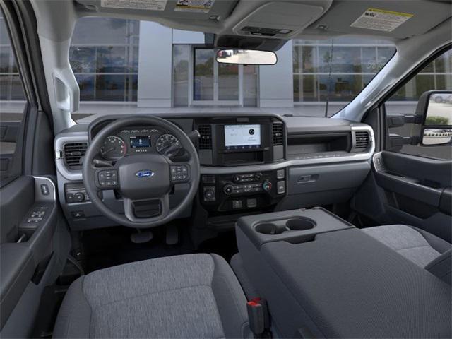new 2025 Ford F-350 car, priced at $52,962