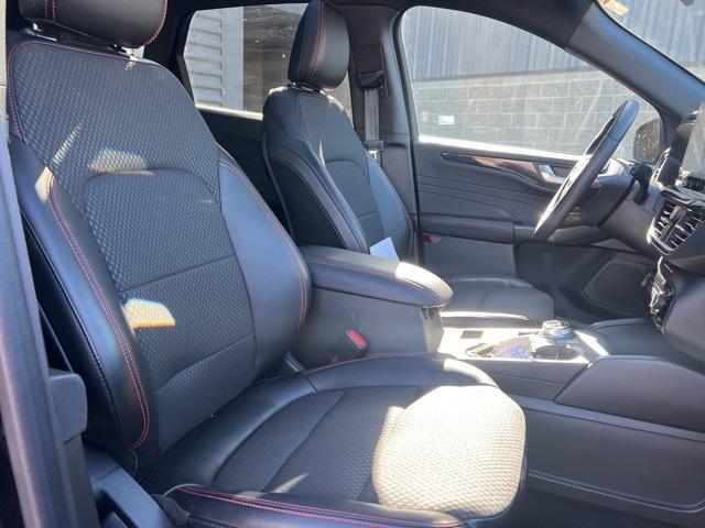 used 2024 Ford Escape car, priced at $25,759