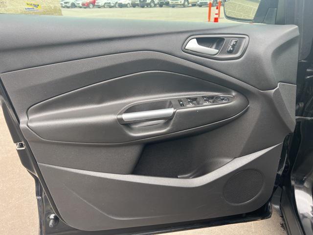 used 2013 Ford Escape car, priced at $6,232