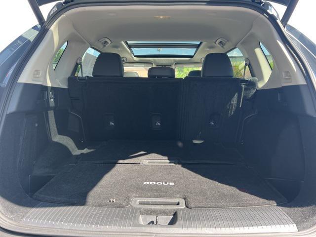 used 2021 Nissan Rogue car, priced at $25,997