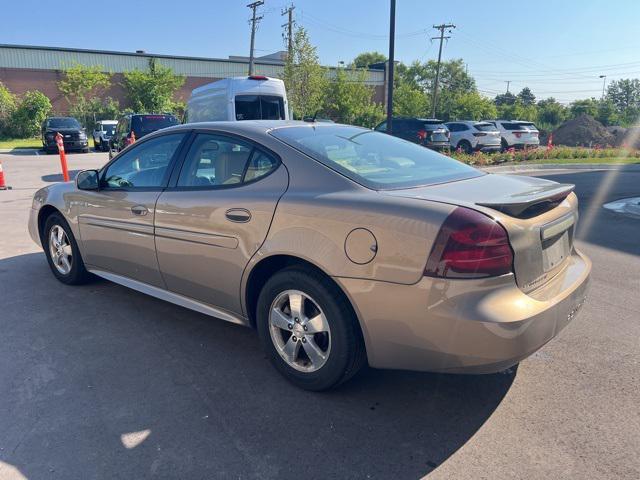 used 2007 Pontiac Grand Prix car, priced at $4,348
