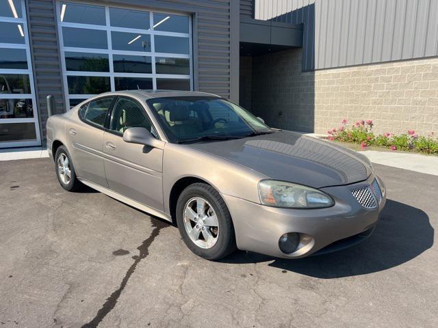 used 2007 Pontiac Grand Prix car, priced at $4,348