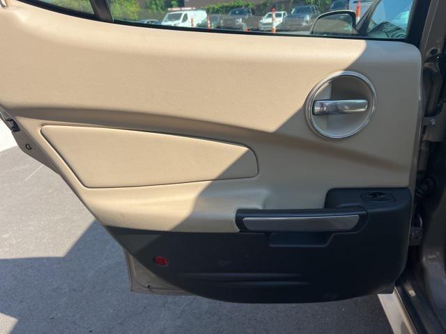 used 2007 Pontiac Grand Prix car, priced at $4,348