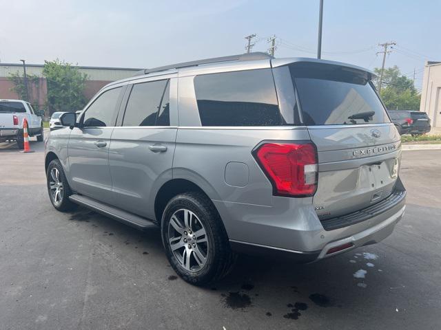 used 2024 Ford Expedition car, priced at $50,889