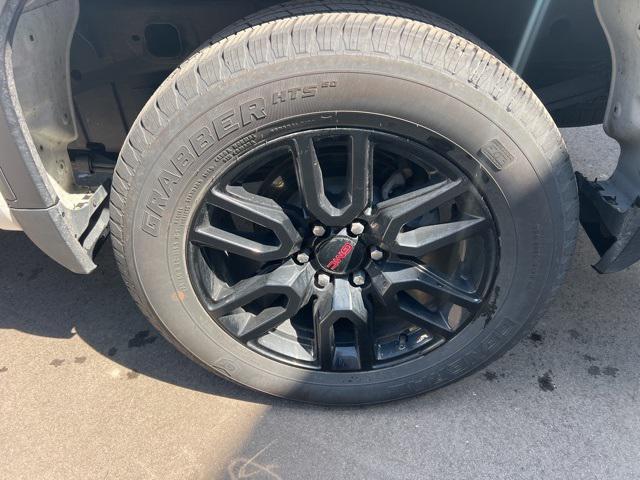 used 2024 GMC Sierra 1500 car, priced at $39,048