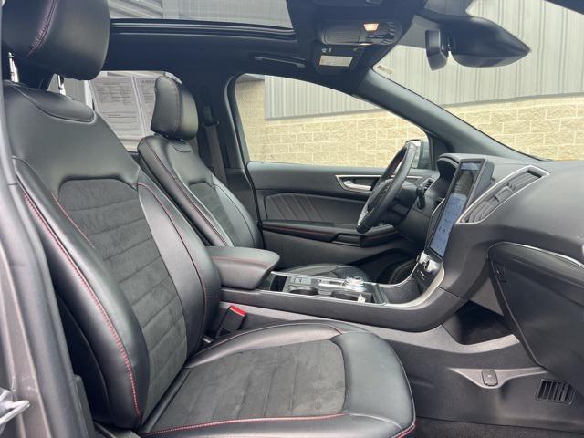 used 2023 Ford Edge car, priced at $30,492