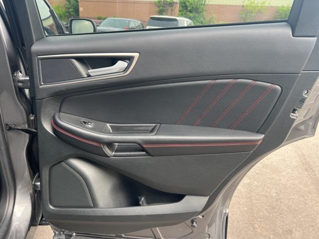 used 2023 Ford Edge car, priced at $30,492
