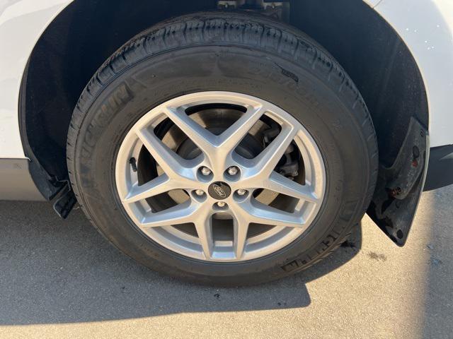 used 2024 Ford Edge car, priced at $25,979