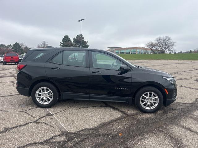 used 2022 Chevrolet Equinox car, priced at $18,844