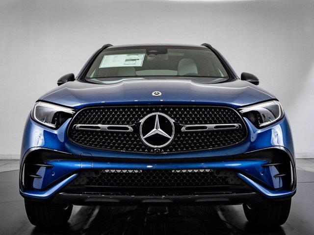 new 2024 Mercedes-Benz GLC 300 car, priced at $59,875