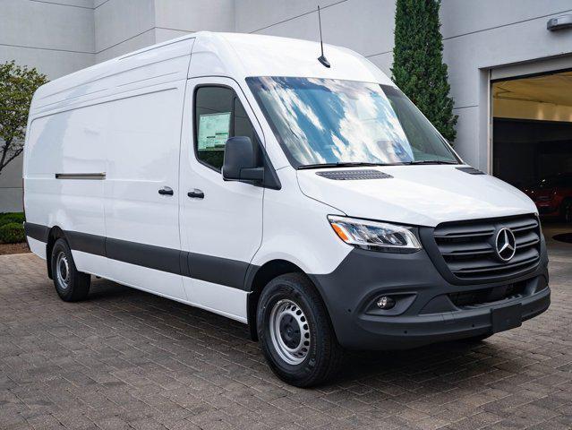 new 2025 Mercedes-Benz Sprinter 2500 car, priced at $57,298