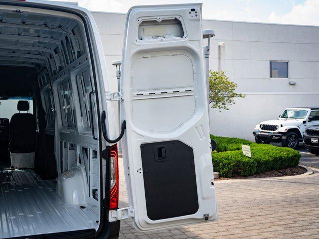 new 2025 Mercedes-Benz Sprinter 2500 car, priced at $57,298