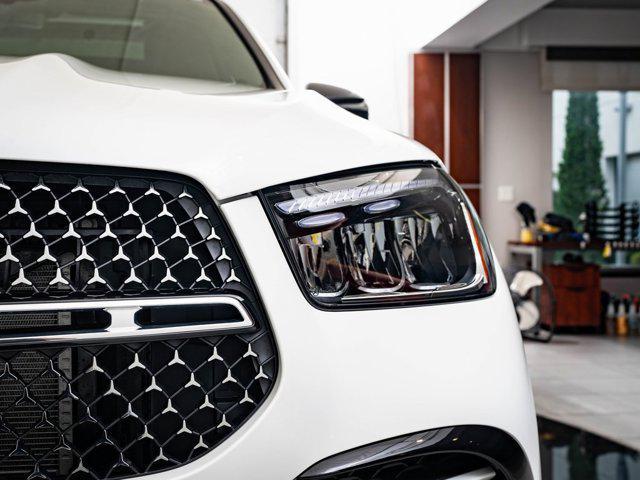 new 2025 Mercedes-Benz GLE 450e car, priced at $79,998