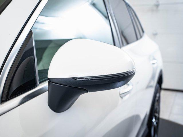 new 2026 Mercedes-Benz GLC 300 car, priced at $50,998