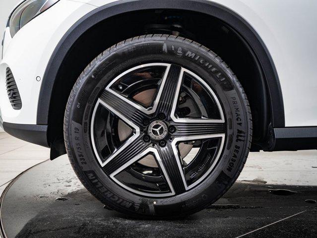 new 2026 Mercedes-Benz GLC 300 car, priced at $50,998