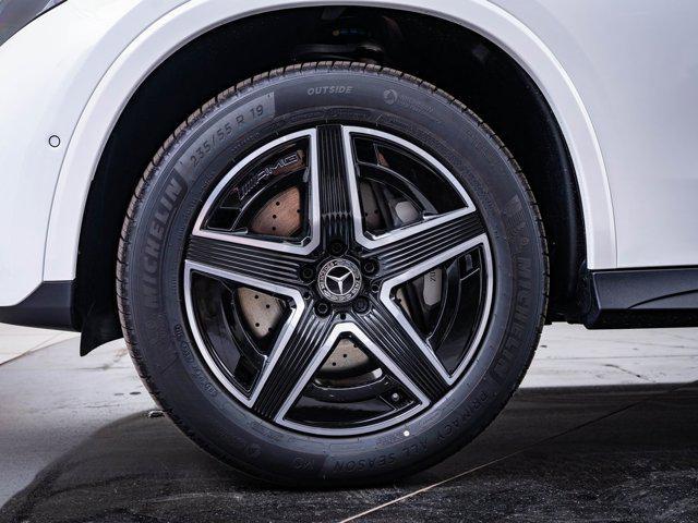 new 2025 Mercedes-Benz GLC 300 car, priced at $65,055