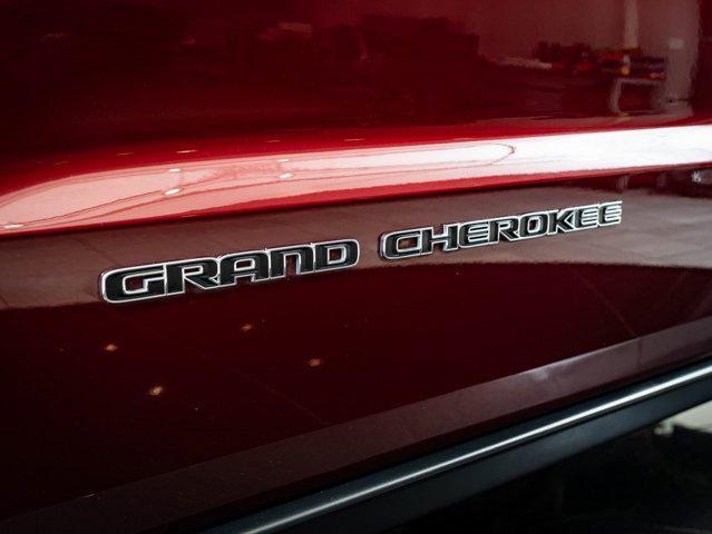 used 2017 Jeep Grand Cherokee car, priced at $18,798
