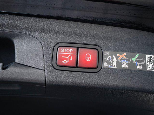 new 2026 Mercedes-Benz GLE 450 car, priced at $75,998