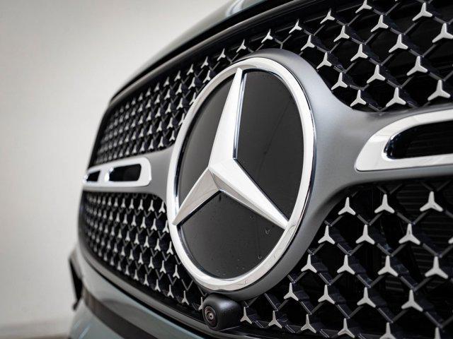 new 2025 Mercedes-Benz GLC 350e car, priced at $63,158