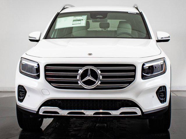 new 2025 Mercedes-Benz GLB 250 car, priced at $44,998