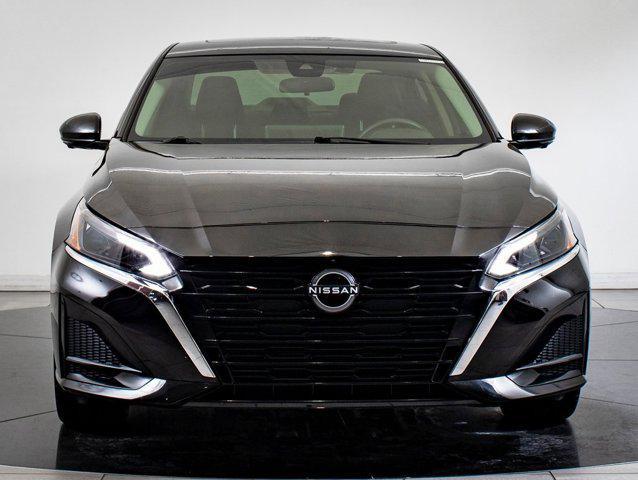 used 2023 Nissan Altima car, priced at $25,998