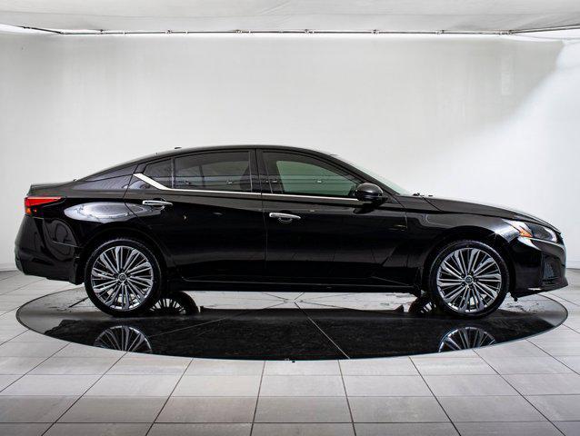used 2023 Nissan Altima car, priced at $25,998