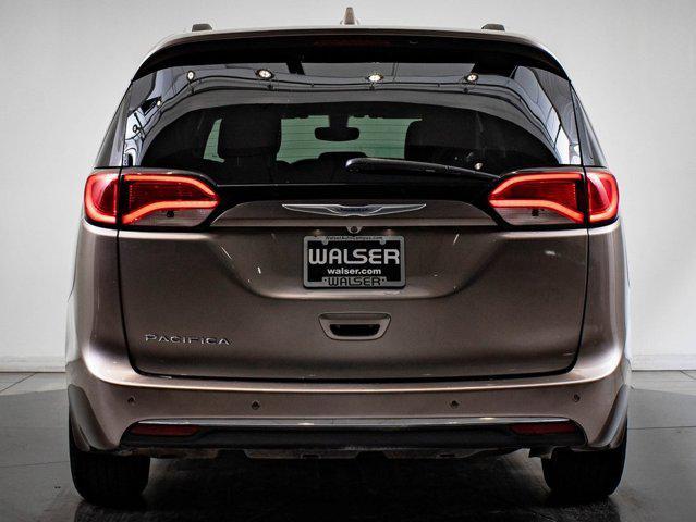 used 2018 Chrysler Pacifica car, priced at $15,698