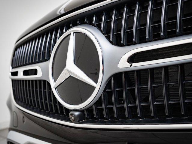 new 2025 Mercedes-Benz GLC 300 car, priced at $55,998
