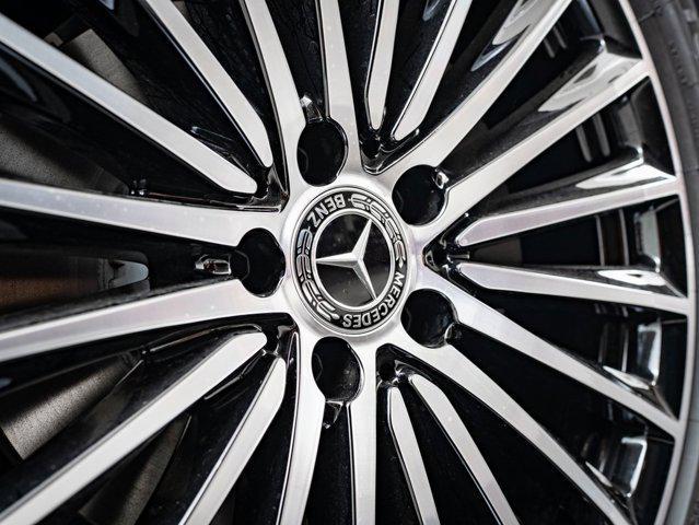 new 2025 Mercedes-Benz GLC 300 car, priced at $55,998