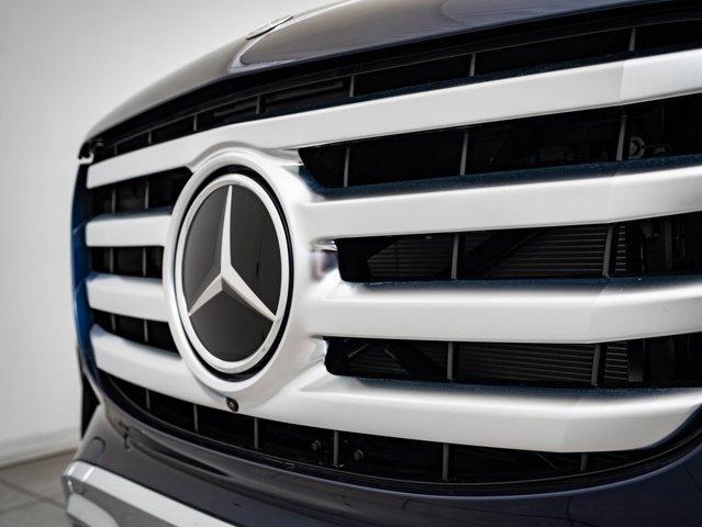 new 2024 Mercedes-Benz GLS 450 car, priced at $90,998