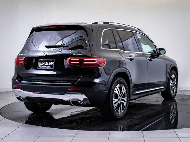 new 2026 Mercedes-Benz GLB 250 car, priced at $42,998