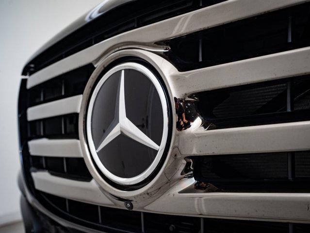 new 2025 Mercedes-Benz GLS 450 car, priced at $92,998