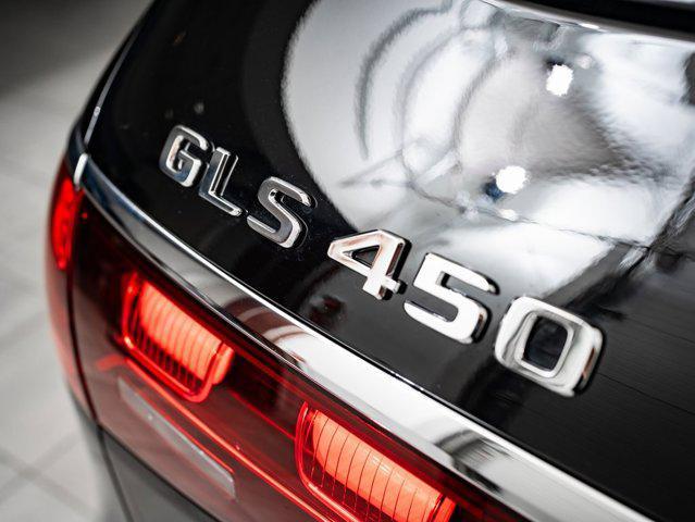 new 2025 Mercedes-Benz GLS 450 car, priced at $92,998