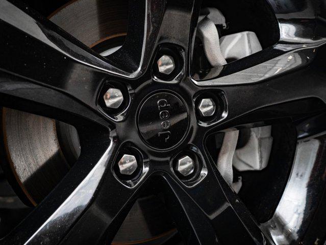 used 2024 Jeep Grand Cherokee car, priced at $44,498