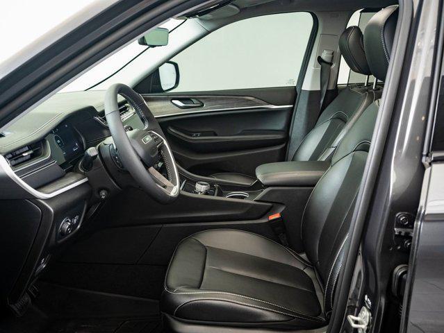 used 2024 Jeep Grand Cherokee car, priced at $44,498