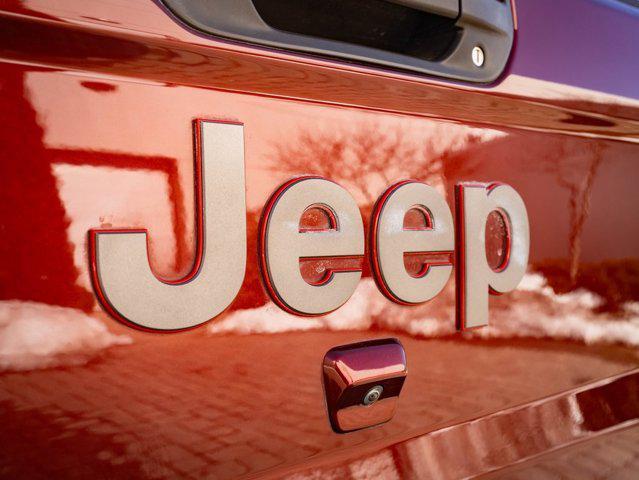 used 2021 Jeep Gladiator car, priced at $43,998