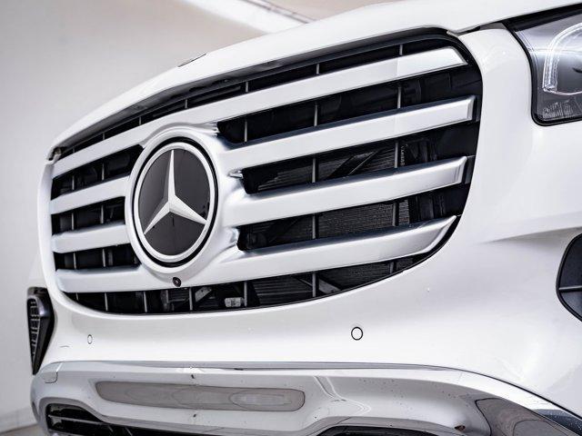 new 2024 Mercedes-Benz GLS 450 car, priced at $87,998