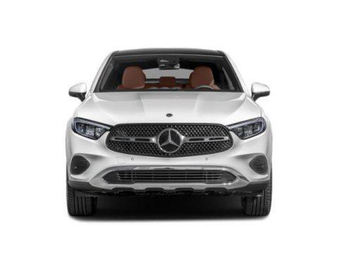 new 2025 Mercedes-Benz GLC 300 car, priced at $64,200
