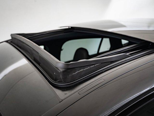 new 2025 Mercedes-Benz GLC 300 car, priced at $59,998